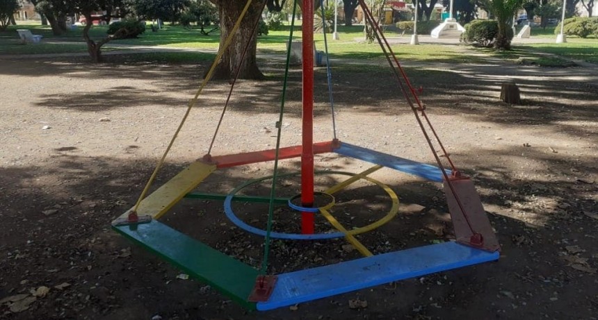 Arreglos y mejoras en la plaza San Carlos Borromeo 