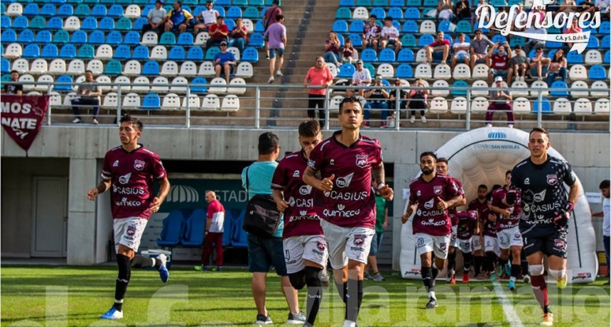 Defensores visita a Gimnasia y Tiro de Salta