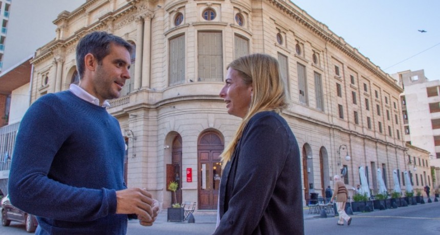  Manuel Passaglia: “El teatro municipal es un orgullo para la ciudad”
