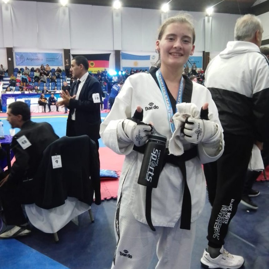 Taekwondo: Constanza Gilliard Subcampeona Nacional 