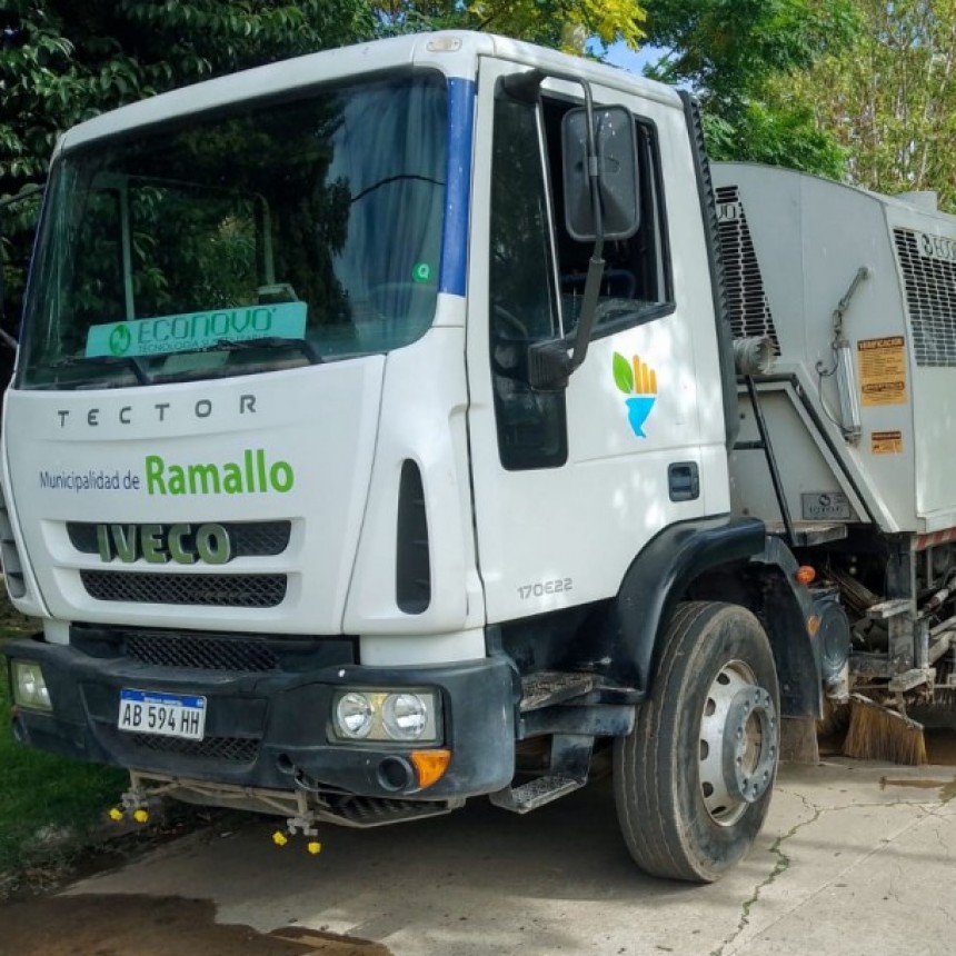  Vuelve a funcionar la barredora municipal tras más de dos años de inactividad