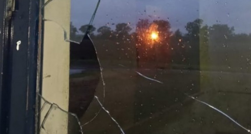 Vandalismo: denuncian daños en la Escuela Secundaria N°04 