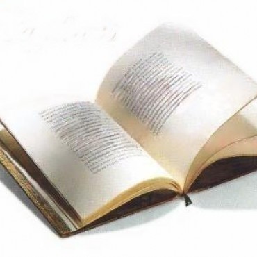 El Profesor Víctor Hugo Molinari presentó su obra literaria 