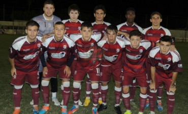 Defensores goleó a Los Andes en el clásico de Villa Ramallo