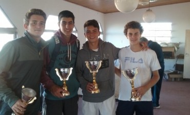 Tomas Farjat sigue creciendo 