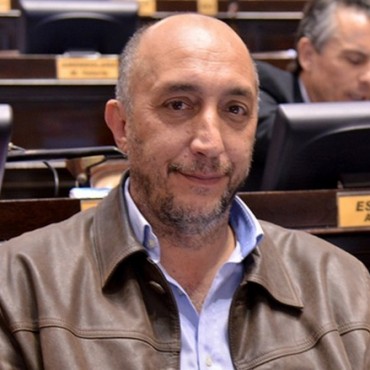 El diputado Torres promueve una tarifa social para organizaciones sociales