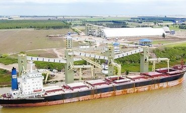Fuga de Acido Sulfúrico en las Instalaciones del Muelle de Fertilizante Bunge S.A