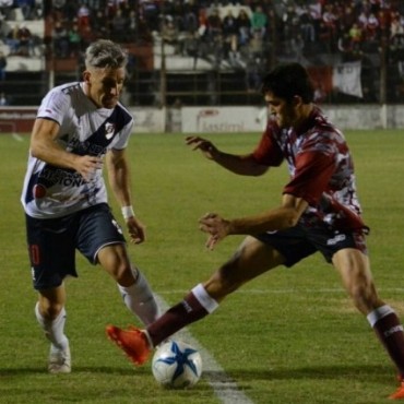 Defensores va por un triunfo que le permita seguir con la ilusión de ascender
