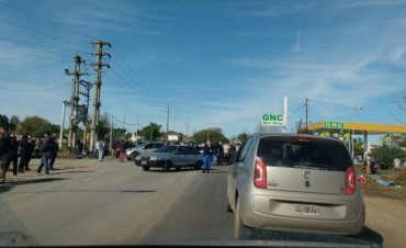 Corte y caos vehicular