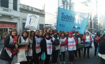 Clase Pública a los funcionarios