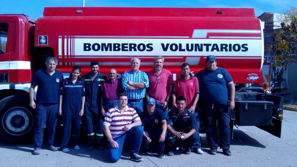 Bomberos Pérez Millán sumó un camión cisterna