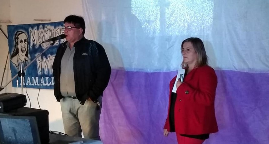 'Te llevamos como bandera a la Victoria'