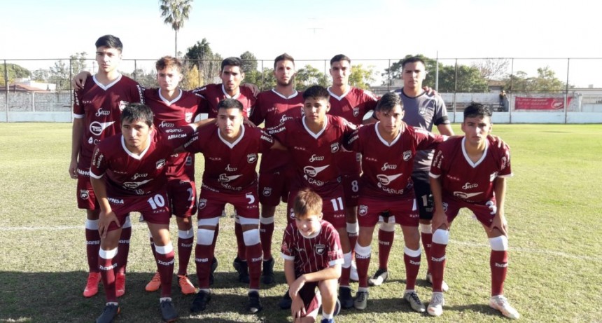 Villalba frotó la lámpara y Defensores se quedó con el triunfo... 