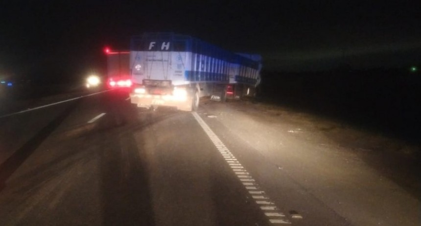 Choque de camiones en ruta 9