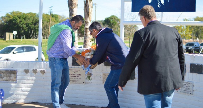 Honor y gloria: el recuerdo permanente al soldado Carlos Ángel González
