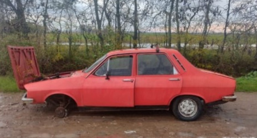 Hallazgo de vehículo robado y aprehensión por posesión de sustancias ilícitas en Ramallo