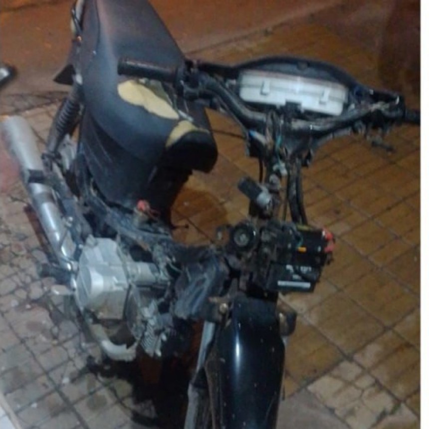 Recuperan motocicleta robada y detienen a una joven con marihuana en Ramallo