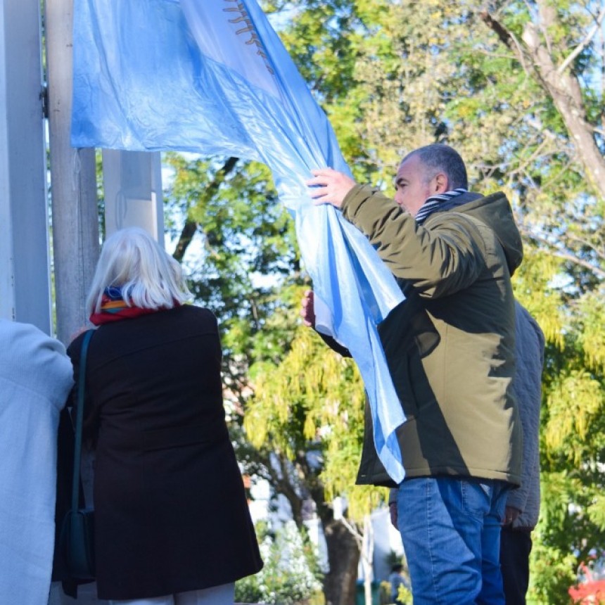 Poletti destaca el rol del Estado en el acto del 25 de Mayo y anunció obras para Ramallo