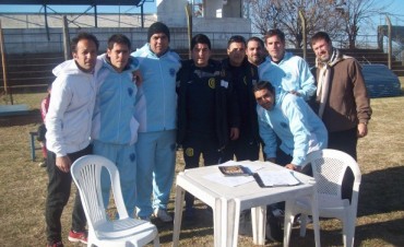 Rosario Central visitó a Social en una prueba para jóvenes y pequeños futbolistas 