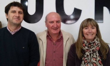 Santalla presentó la lista de precandidatos de cara a las PASO