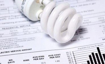 Aclaran que la suspensión del tarifazo eléctrico incluye a las cooperativas