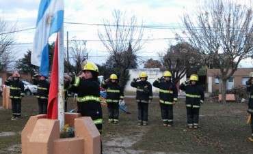 Se conmemoró el día del Bombero Voluntario 