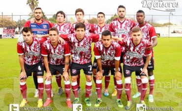 Defensores realizó una entrega conmovedora pero no le alcanzo