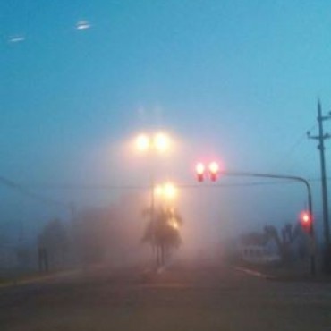 Los bancos de niebla seguirán y Seguridad Vial recomendó evitar salir a las rutas