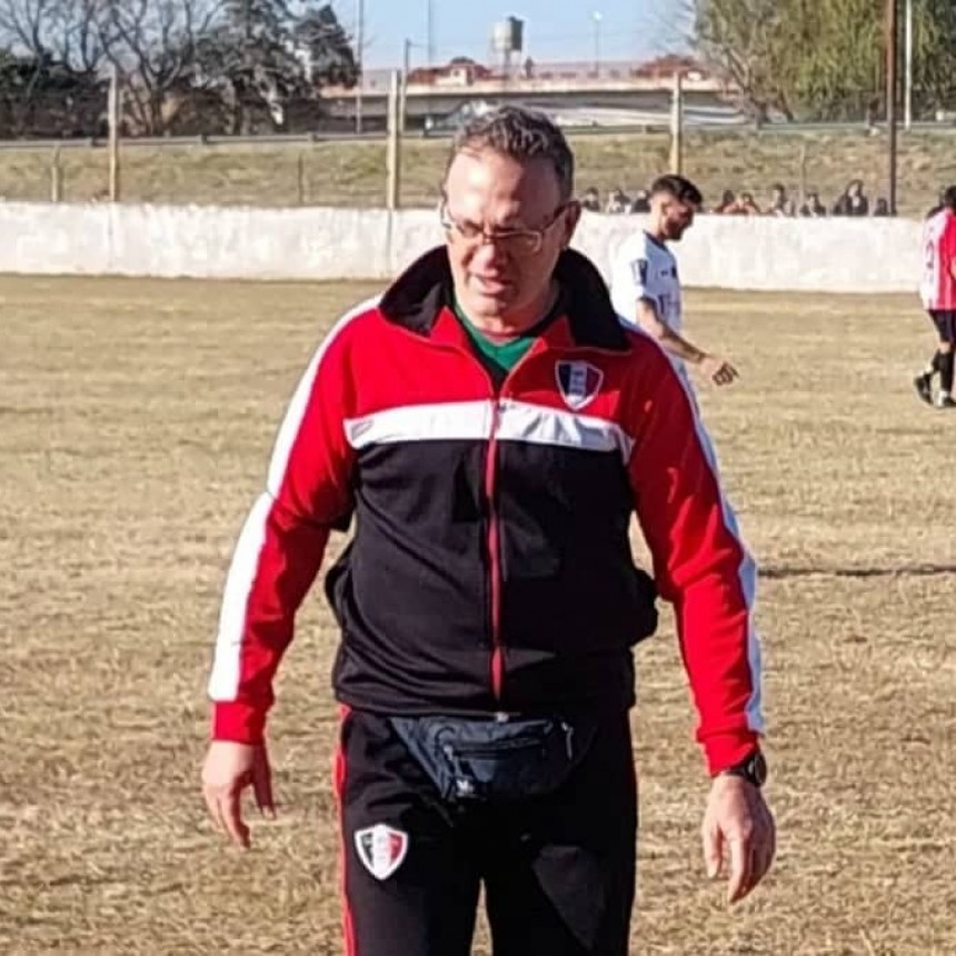 Cesar Vaioli es el nuevo técnico de Defensores