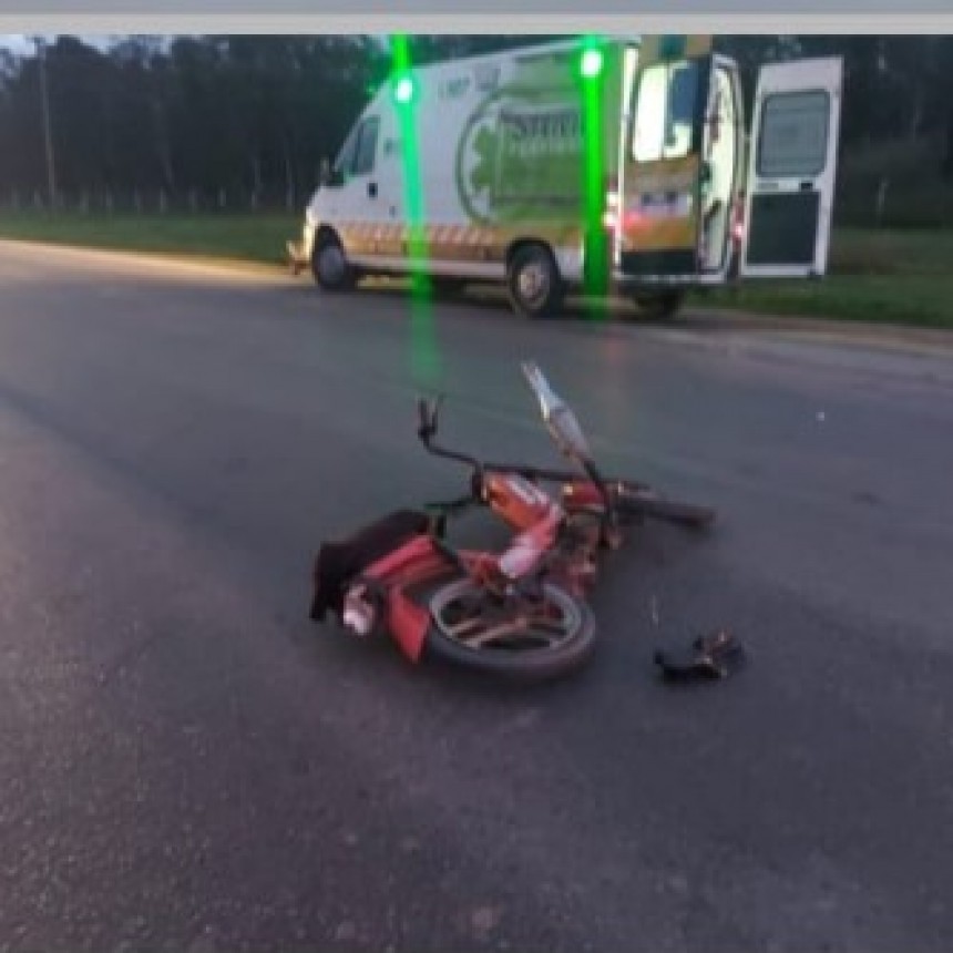 Choque de motos en Camino de la Costa dejó a dos personas heridas