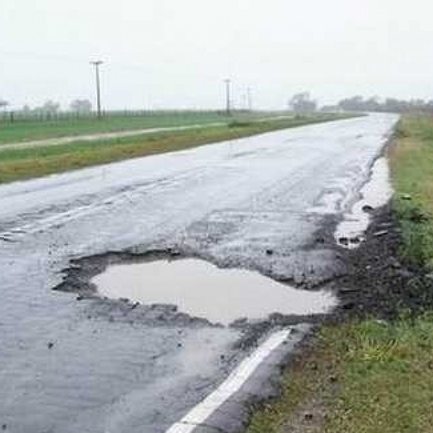 “Las rutas están hechas pedazos”: el drama de los transportistas en las carreteras argentinas