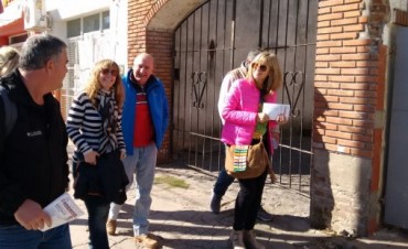 Ariel Santalla recorrió Villa Ramallo con los precandidatos de Primero Ramallo