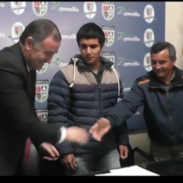 El Intendente firmó un convenio de pasantía para alumnos de la Escuela Media N° 2 