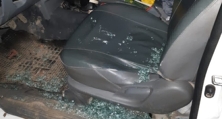 Hieren de un piedrazo a un conductor en la 1001