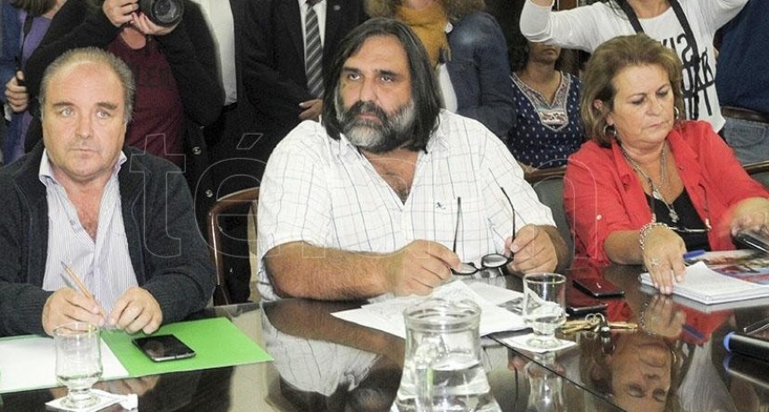 Convocarán a los gremios docentes bonaerenses a discutir aumentos salariales