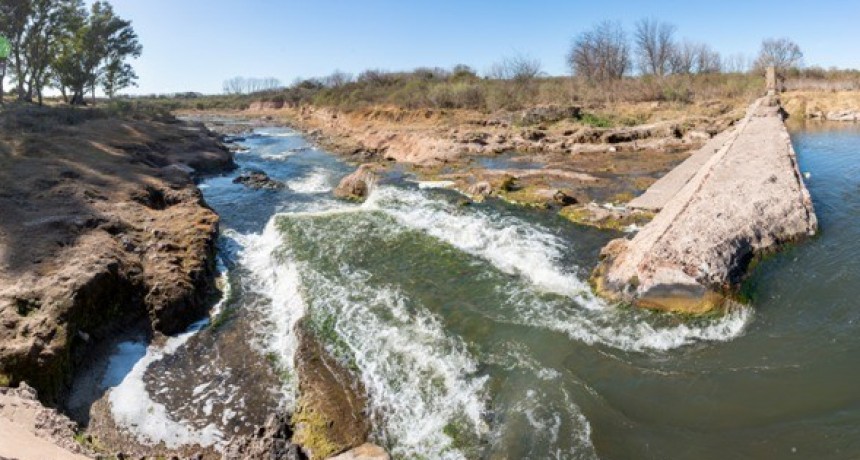 Manuel Passaglia anunció la nueva costanera sur que incluye el balneario de la Rycsa