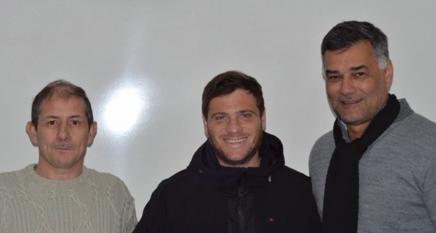 El Intendente entregó subsidios a los clubes