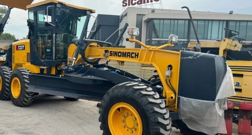 La Municipalidad de Ramallo compró una motoniveladora de última generación para mejorar la infraestructura vial