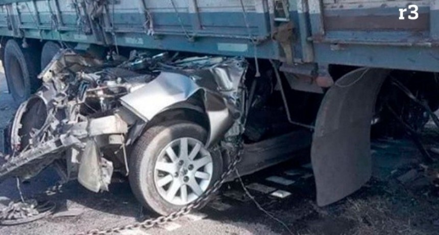 Trágico accidente en la autopista: Falleció la madre y la hermana del futbolista de River Elías Gómez