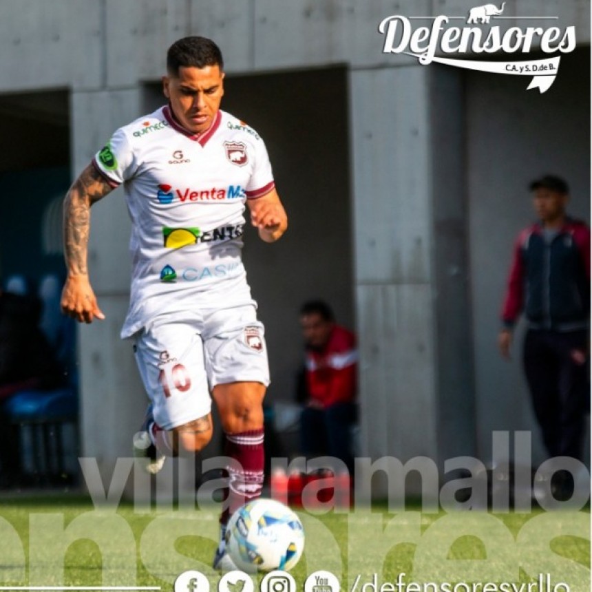 Jugando un gran partido Defensores derrotó a Independiente de Chivilcoy.