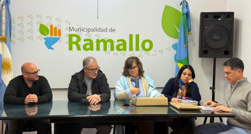Poletti lanz&oacute; un plan para pavimentar 140 cuadras en Ramallo y Villa Ramallo