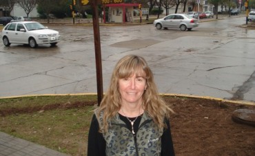 Profesora Gabriela Lourenco: 