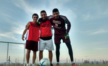 Defensores entrenó en Salta