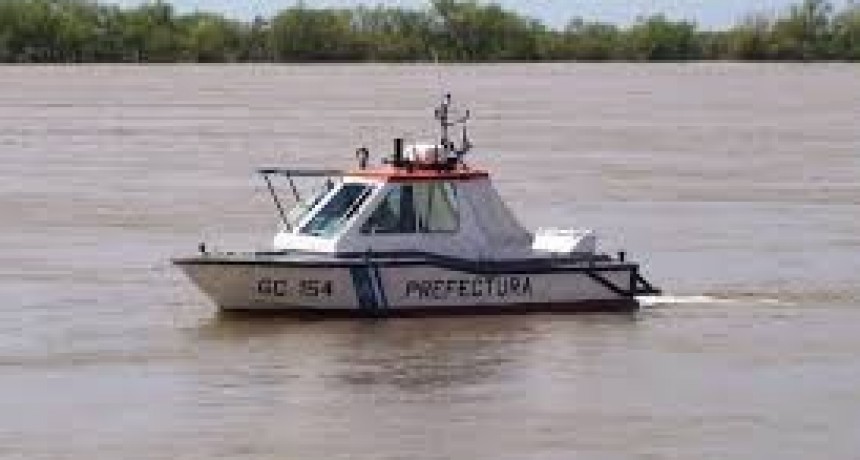 Vuelta campana de embarcación a remo tipo kayak