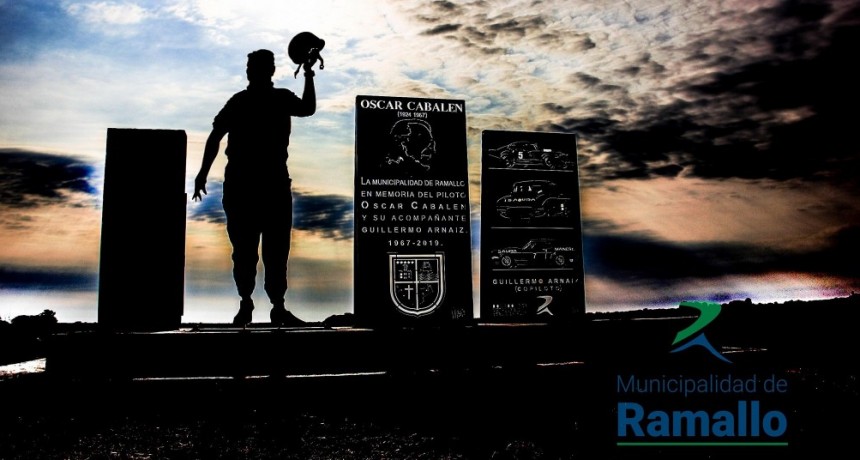 Se reinauguró el monumento en homenaje a Oscar Cabalen