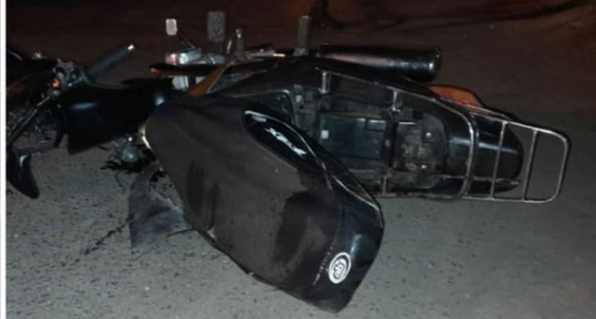 Grave accidente entre una moto y un auto