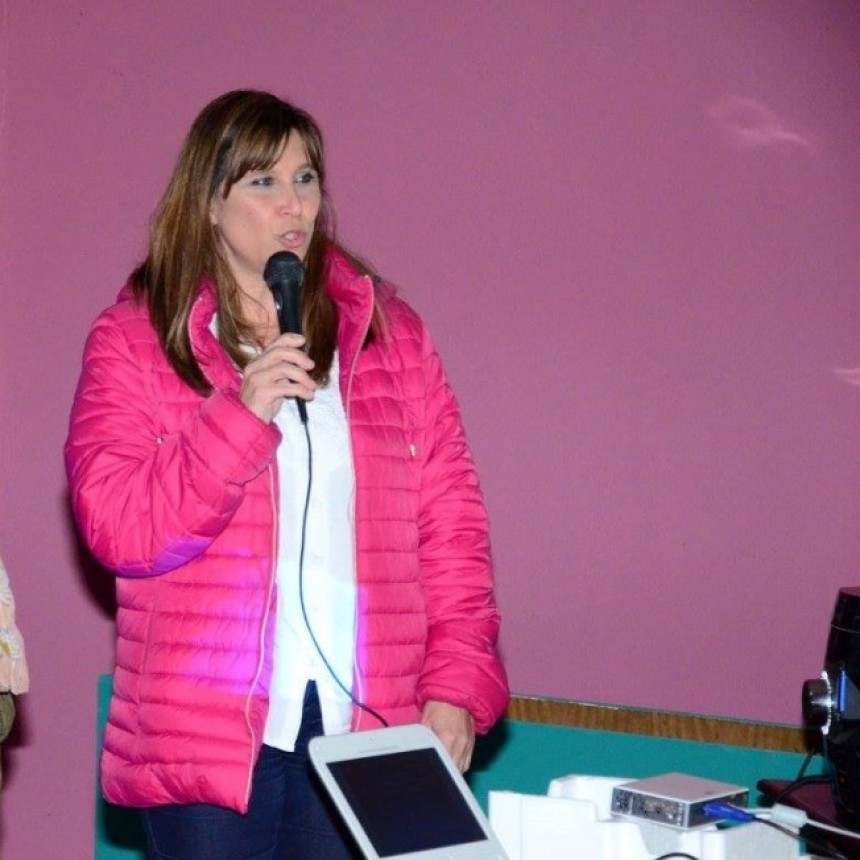 Moré “Hay un buen trabajo de la comunidad educativa en los cuidados contra el COVID”