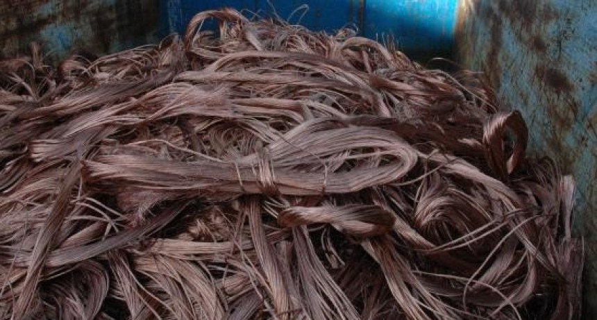 La policía recuperó 50 kilos de cables de cobre