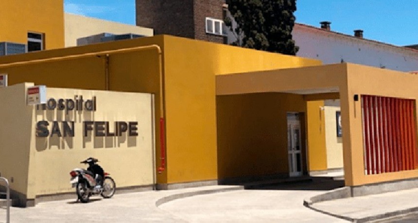 Un oficial de la policía pelea por su vida en el hospital 