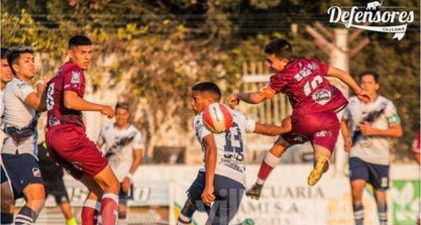 Defensores visita a Boca Unidos de Corrientes
